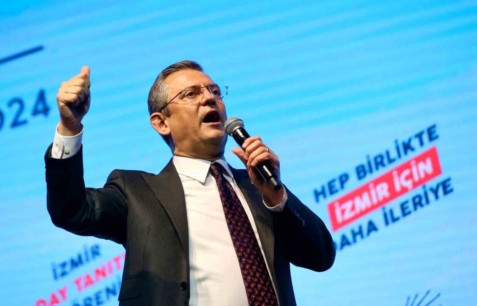 Özgür Özel’den Tunç Soyer açıklaması: “İzmir seçmeninin beklentileri yüksek, notu kıttır”