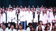14 Mart Tıp Bayramında 254  öğrenci beyaz önlük giydi