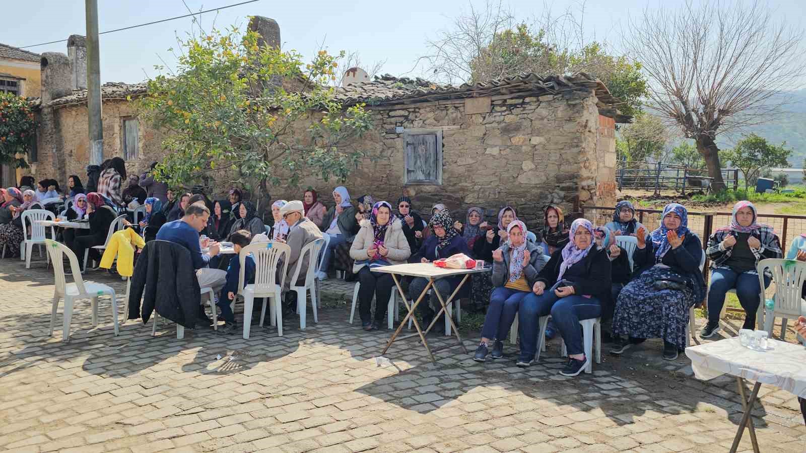 Aydın’da çiftçiler yağmur duasına çıktı