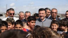 Cumhur İttifakı İzmir adayı Hamza Dağ: “Bakanlık 50 halı saha yapacaksa, biz de 50 tane yapacağız”
