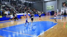 Denizli’de küçükler basketbol grup maçları heyecanı