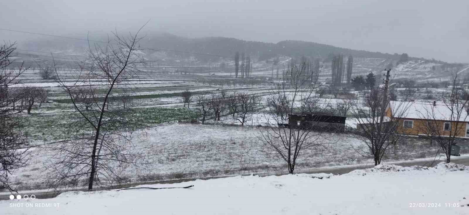 Denizli’nin yüksek kesimleri beyaza büründü