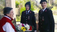 Türkiye’nin ilk kadın subayına Kadınlar Günü ziyareti