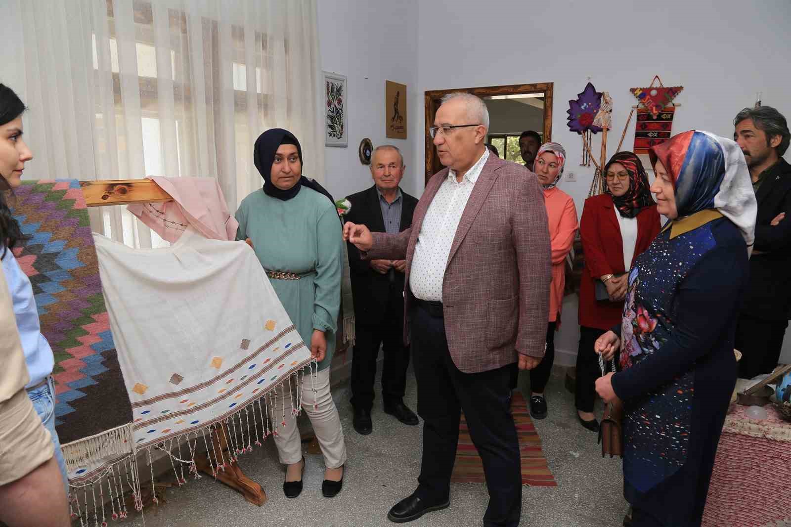 Başkan Arslan, Çameli’nin güçlü kadınlarını yalnız bırakmadı