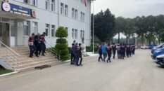 İzmir’de bin 46 düzensiz göçmen yurt dışına kaçmaya çalışırken yakalandı