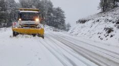 Denizli Büyükşehirden kar mesaisi